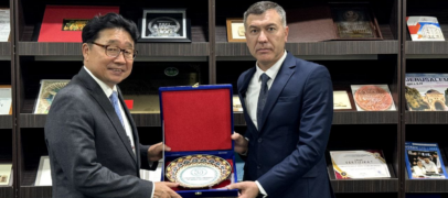 A MEETING WAS HELD WITH THE SECRETARY GENERAL OF THE SILK-ROAD UNIVERSITIES NETWORK