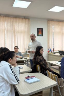 A SEMINAR-TRAINING ORGANIZED WITH THE PARTICIPATION OF AN ASSOCIATE PROFESSOR FROM THE AZERBAIJAN UNIVERSITY OF LANGUAGES