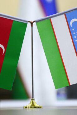 O‘ZBEKISTON-OZARBAYJON: OLIY TA’LIM YO’NALISHIDA YANGI CHO’QQILAR SARI