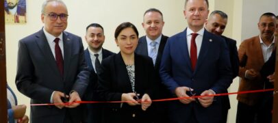 В УЗБЕКСКО-ФИНСКОМ ПЕДАГОГИЧЕСКОМ ИНСТИТУТЕ ОТКРЫТ “ЦЕНТР ТУРЕЦКОГО ЯЗЫКА”