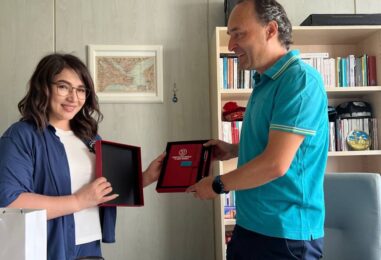 O‘ZBEKISTONLIK TILSHUNOS OLIMA GERMANIYADA MALAKA OSHIRMOQDA