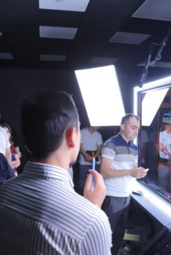 ENG ZAMONAVIY TEXNOLOGIYALAR BILAN JIHOZLANGAN MULTIMEDIA STUDIYASI FOYDALANISHGA TAYYOR