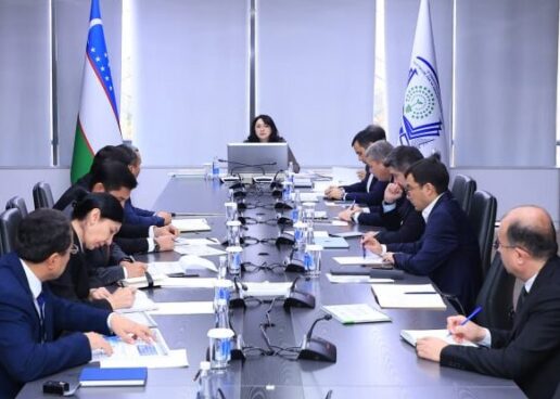 OLIY TA’LIM MUASSASALARI FAOLIYATI VA 2026-YIL USTUVOR YO‘NALISHLARI MUHOKAMA QILINDI