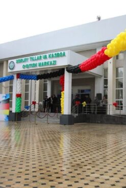 “XORIJIY TILLAR VA KASBGA OʻQITISH MARKAZI” OCHILDI