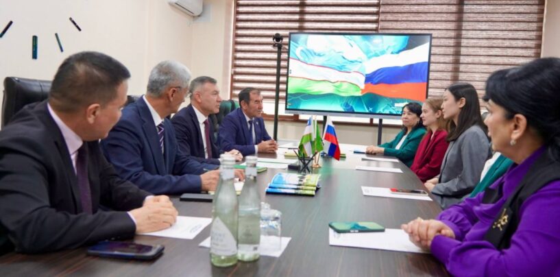 XALQARO AKADEMIK HAMKORLIK DOIRASIDA TALABALAR BILAN UCHRASHUV O‘TKAZILDI