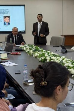 AKADEMIK MUSHTAQ AHMAD ISHTIROKIDA ILMIY SEMINAR TASHKIL ETILDI